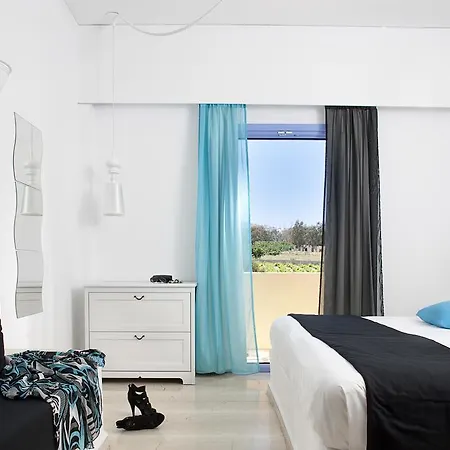 Acqua Vatos Santorini 3*