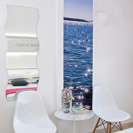 Acqua Vatos Santorini 3* Kamári