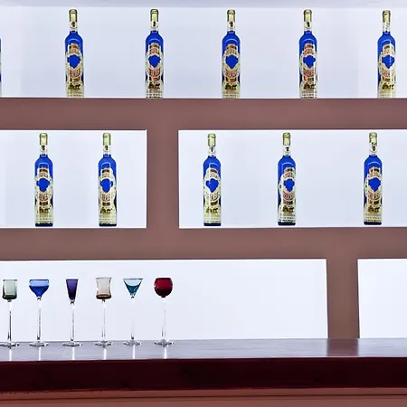 Acqua Vatos Santorini 3* Kamári