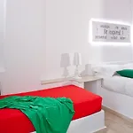 Acqua Vatos Santorini Kamári