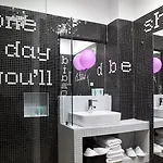 Acqua Vatos Santorini