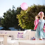 Acqua Vatos Santorini 3* Kamári