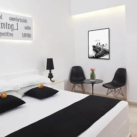 ホテル Acqua Vatos Santorini 3*