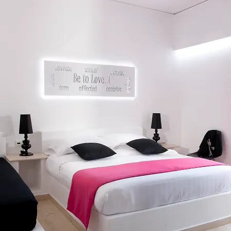 Acqua Vatos Santorini ホテル