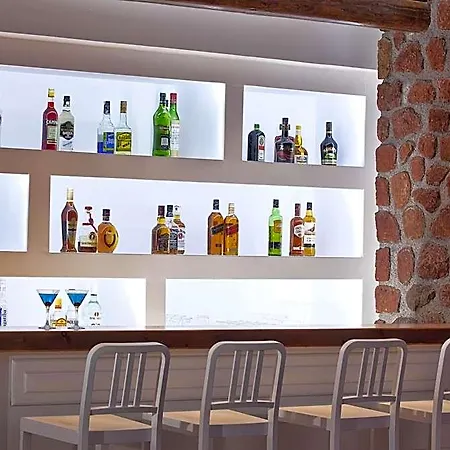 מלון Acqua Vatos Santorini 3*