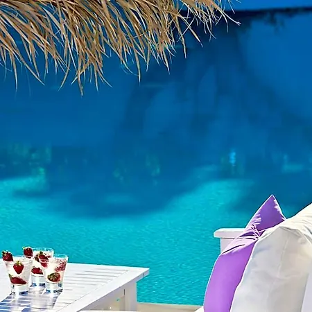 Acqua Vatos Santorini