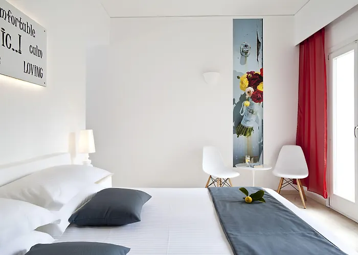 Acqua Vatos Santorini