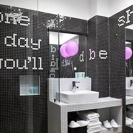 Acqua Vatos Santorini