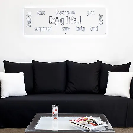 Acqua Vatos Santorini