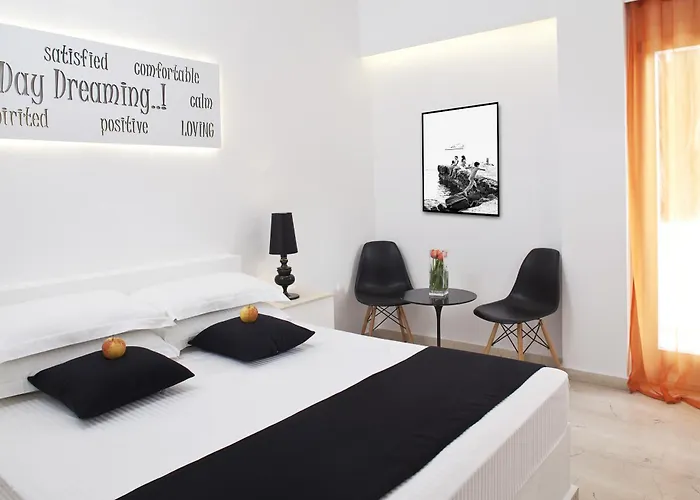 Hotel Acqua Vatos Santorini 3*