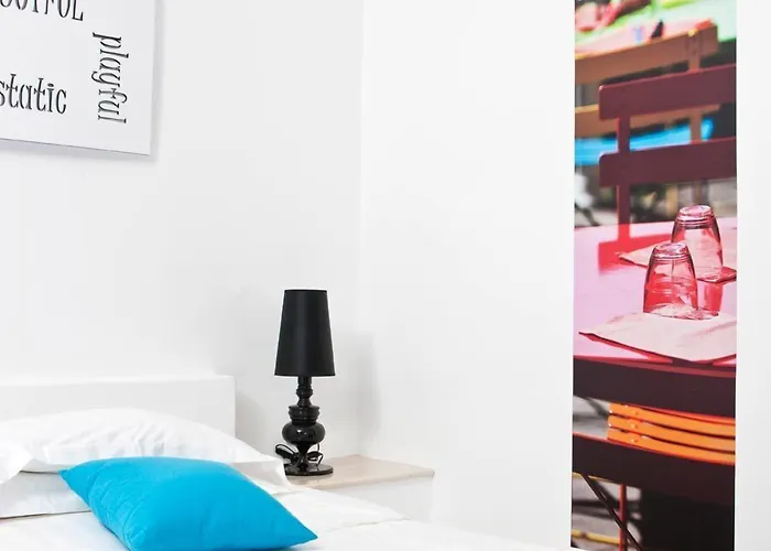 Acqua Vatos Santorini