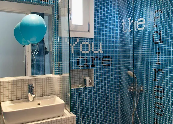 Acqua Vatos Santorini Kamari (Santorini)