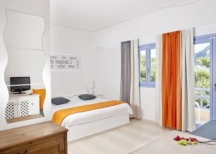 Hotel Acqua Vatos Santorini