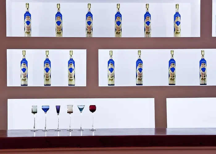 Acqua Vatos Santorini 3* Kamári