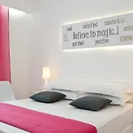 Acqua Vatos Santorini 3* Kamári